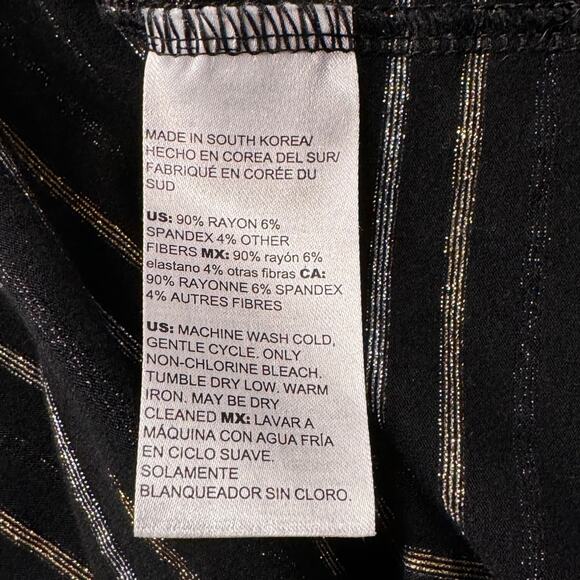 Chico’s SZ 1 (Medium) Top Striped Long Sleeves Stretch Scoop Neck Metallic Black - Picture 7 of 7